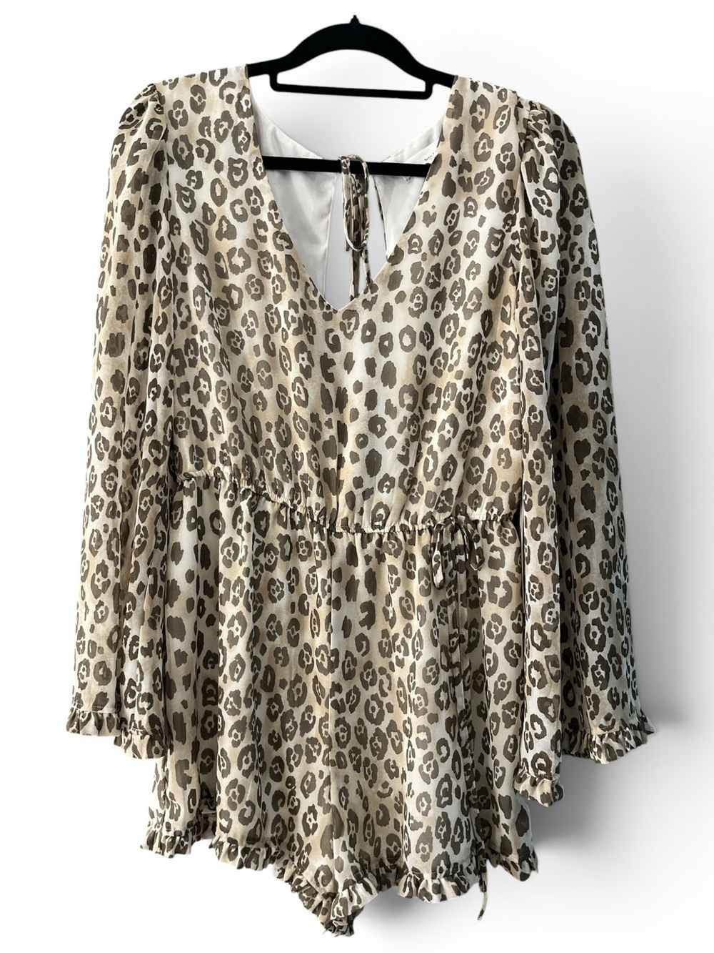 NWT june & hudson Beige Leopard V-Neck Romper